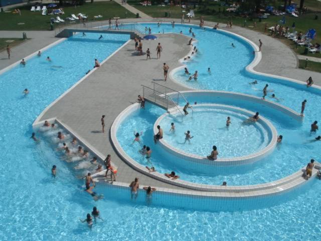 Dan I Noc Banja Luka Exterior foto
